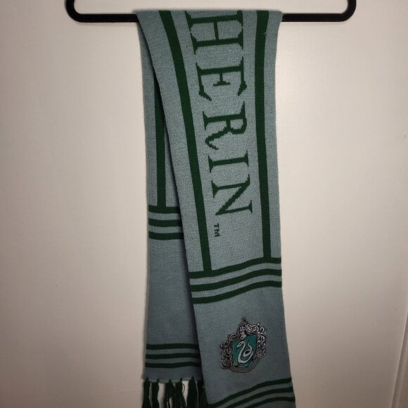 Harry Potter Slytherin Scarf Universal Orlando - Picture 2 of 3